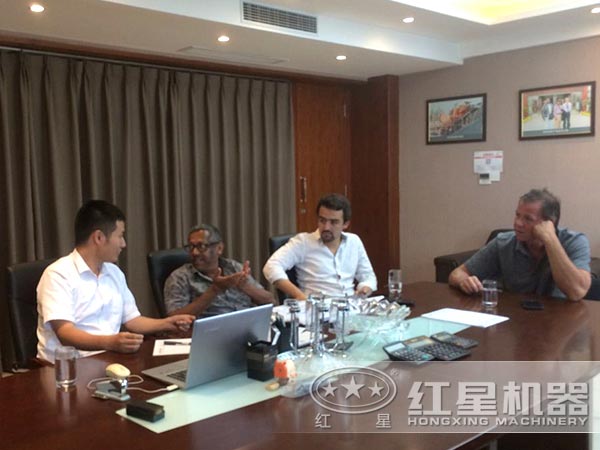 南非客戶來(lái)廠參觀洽談 南非客戶來(lái)廠參觀洽談